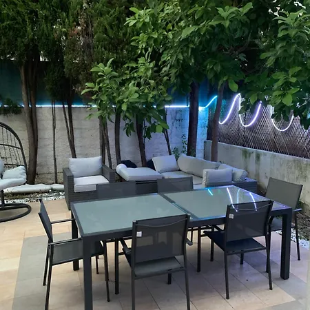 Elegance Cannoise, Vaste Terrasse Канны